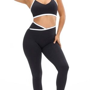 BuffBunny Black and White Leggings